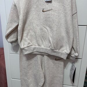 24m nike Crewneck & joggers